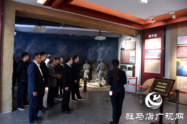 平舆县盛举2025年“清明祭英烈”活动：传承红色基因 开启崭新征程