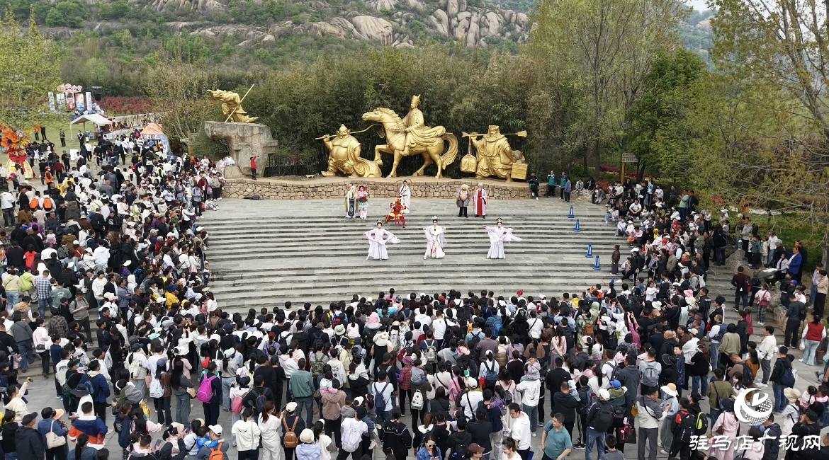 驻马店清明游火爆：三天揽客162万！