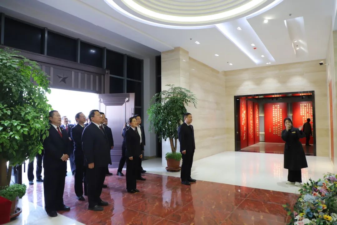 驻马店市检察院清明祭英烈主题活动
