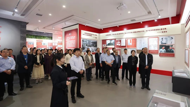以案为鉴 警钟长鸣——驻马店市中心医院组织参观市廉政文化教育中心