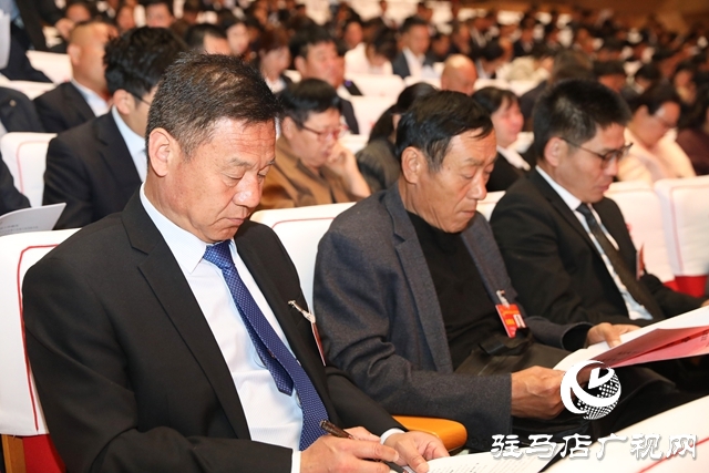泌阳县第十五届人民代表大会第五次会议开幕