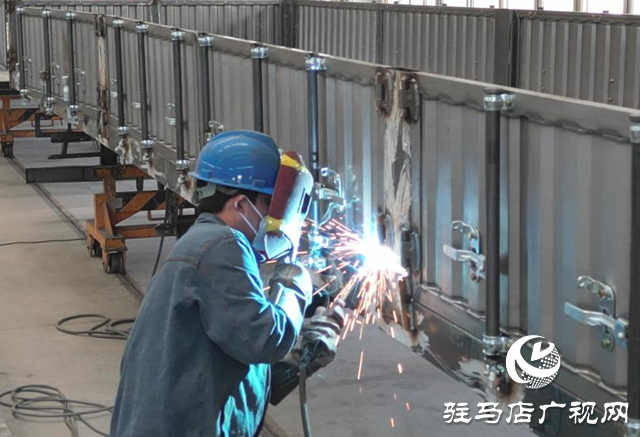 驻马店中天金骏车辆：智能化生产线火力全开 订单爆满冲刺半年红
