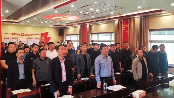 驻马店市城乡一体化示范区刘阁街道办事处开展传承红色基因专题报告会